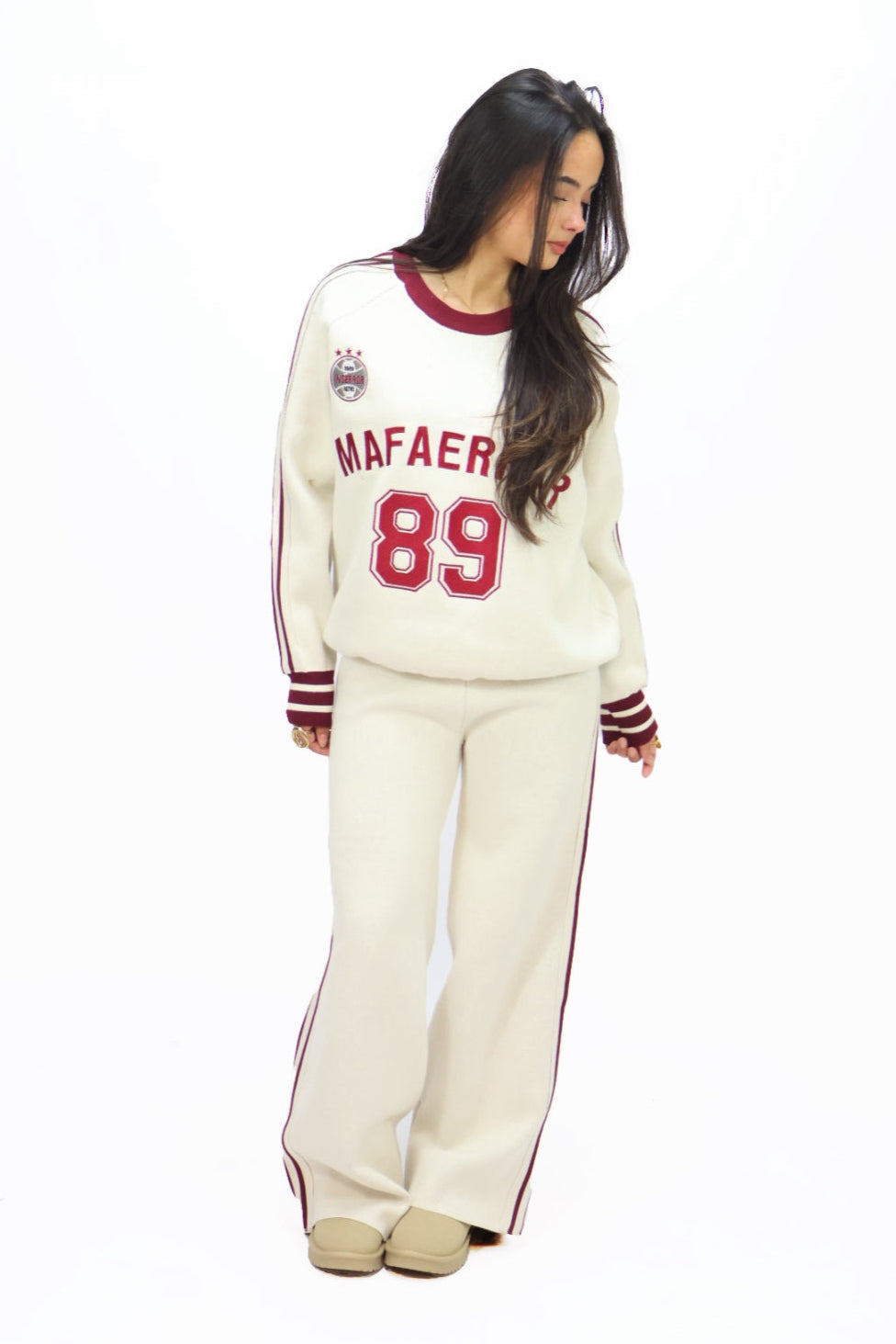 89 Set - Creme/Red