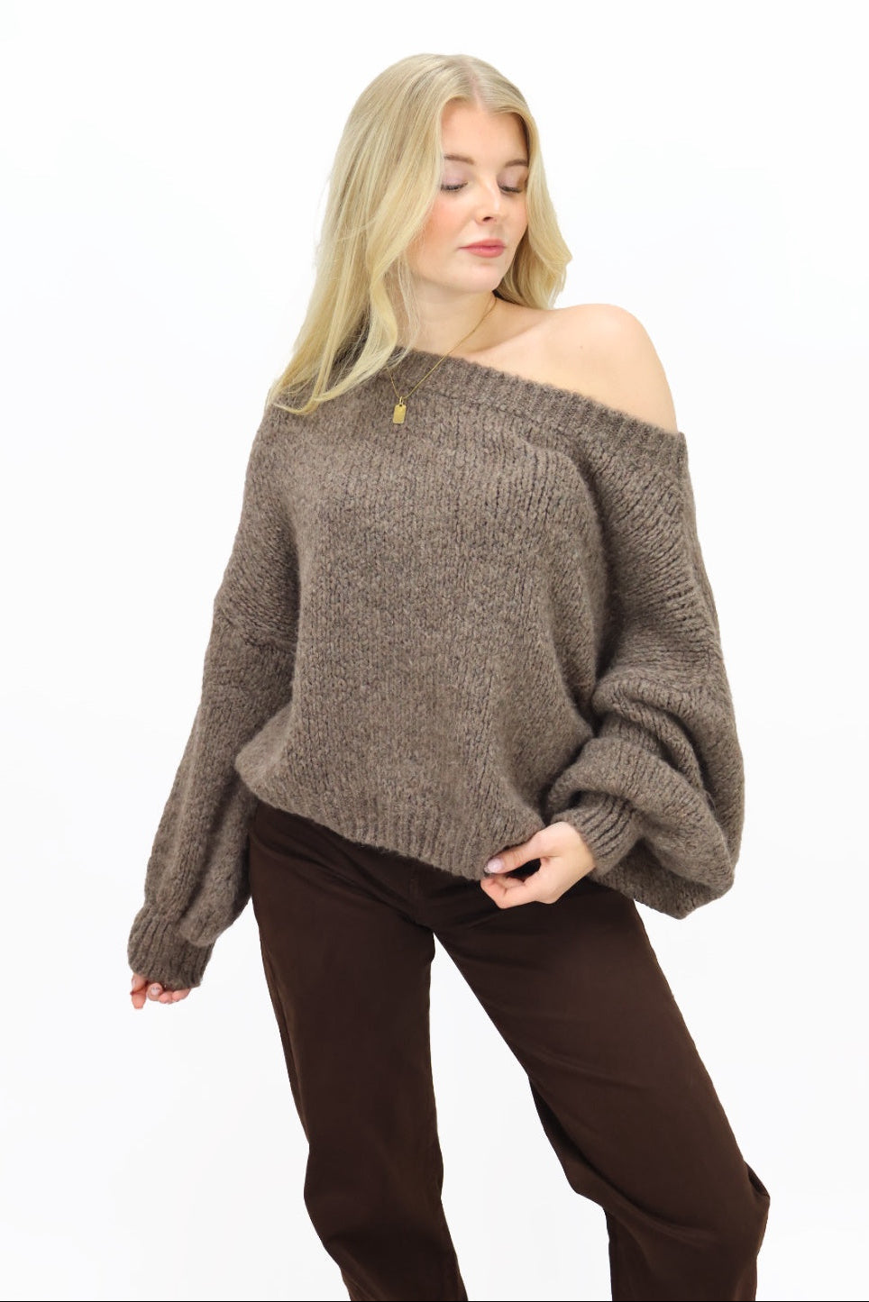 Get comfy knit off shoulder - Light brown