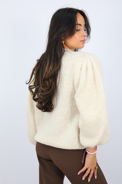 Get Comfy Knit Puff - Creme