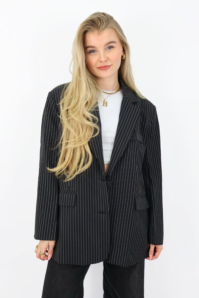 Linda Blazer - Black