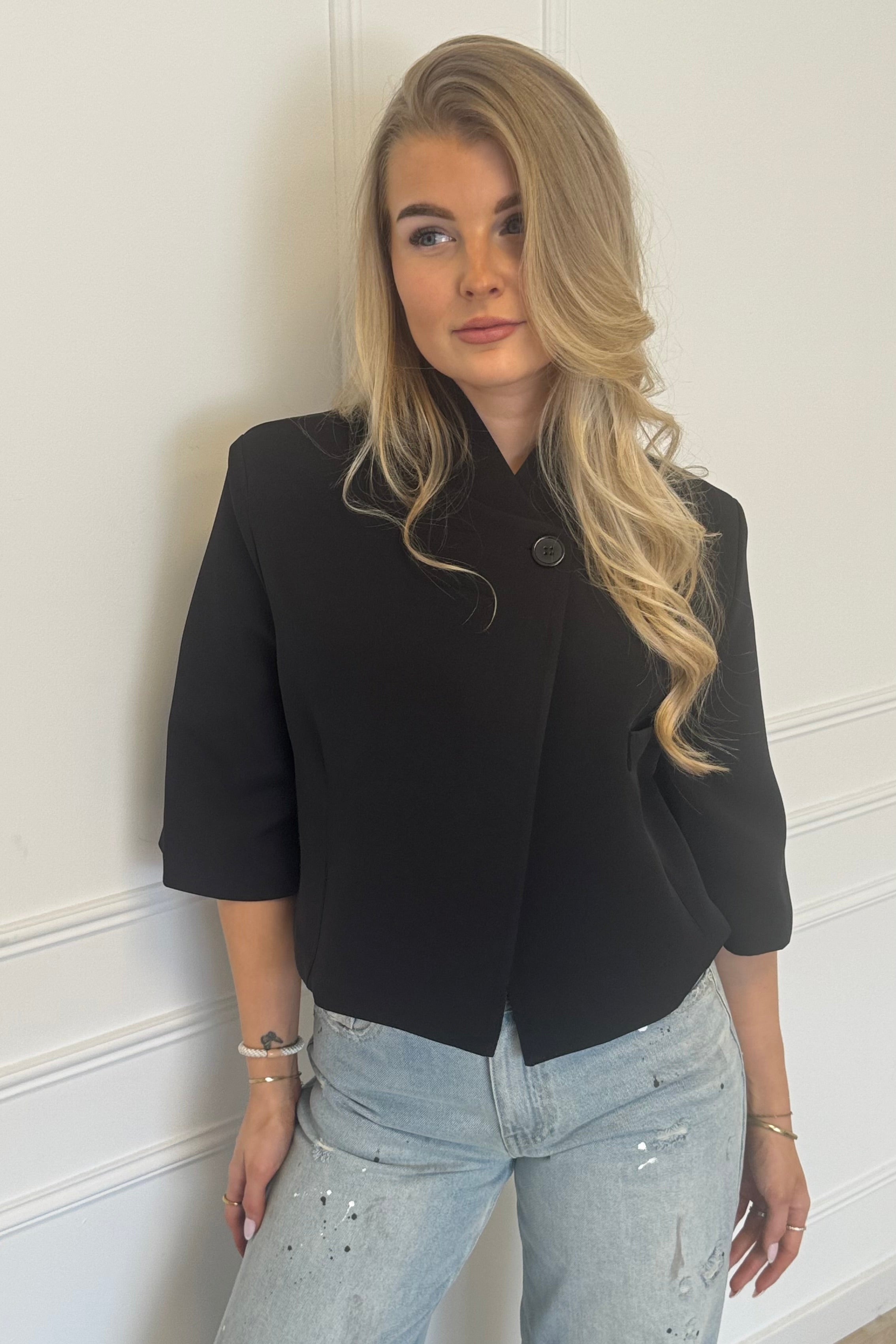 Robin Blazer - Black