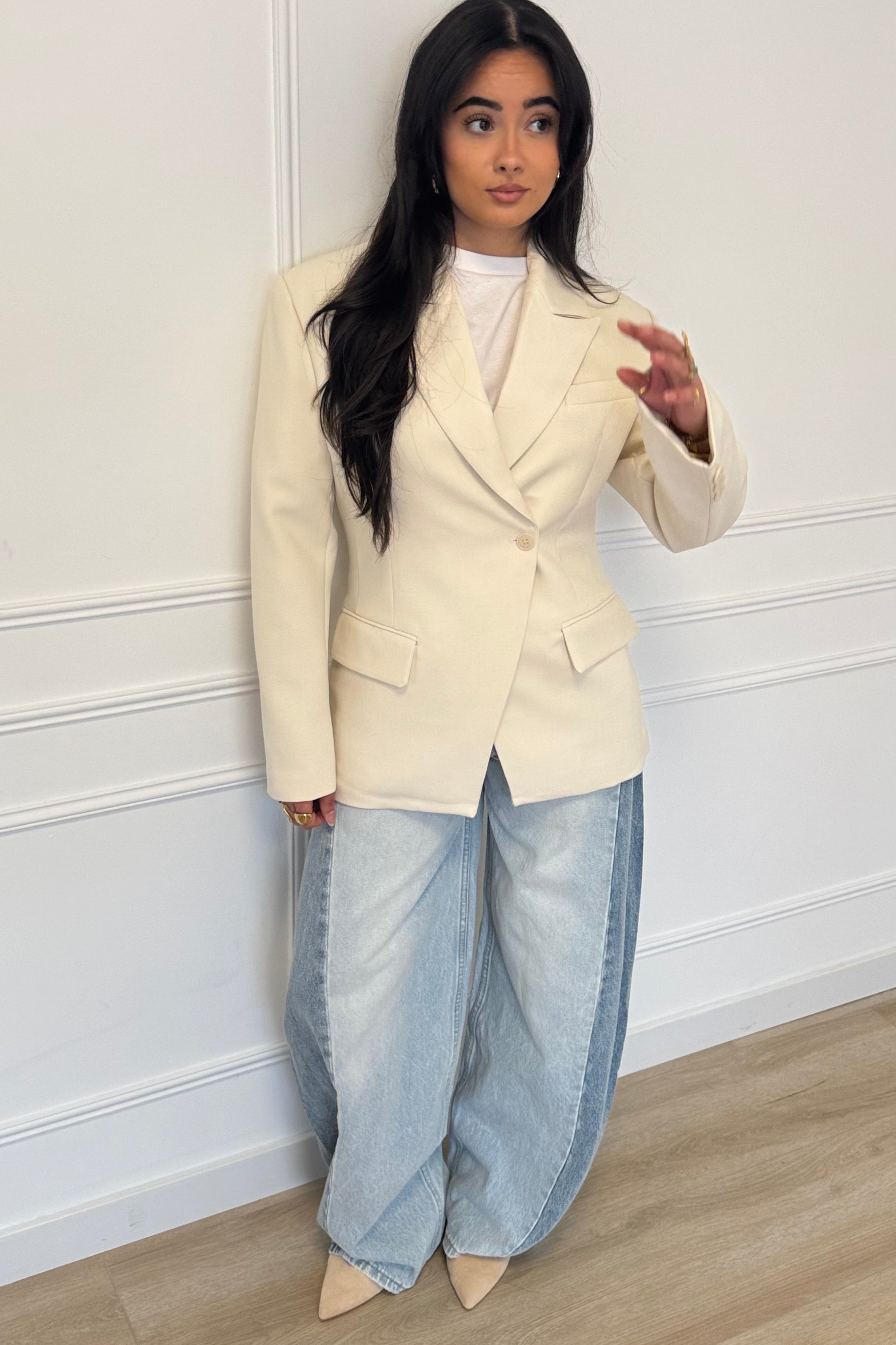 Belle Blazer - Beige