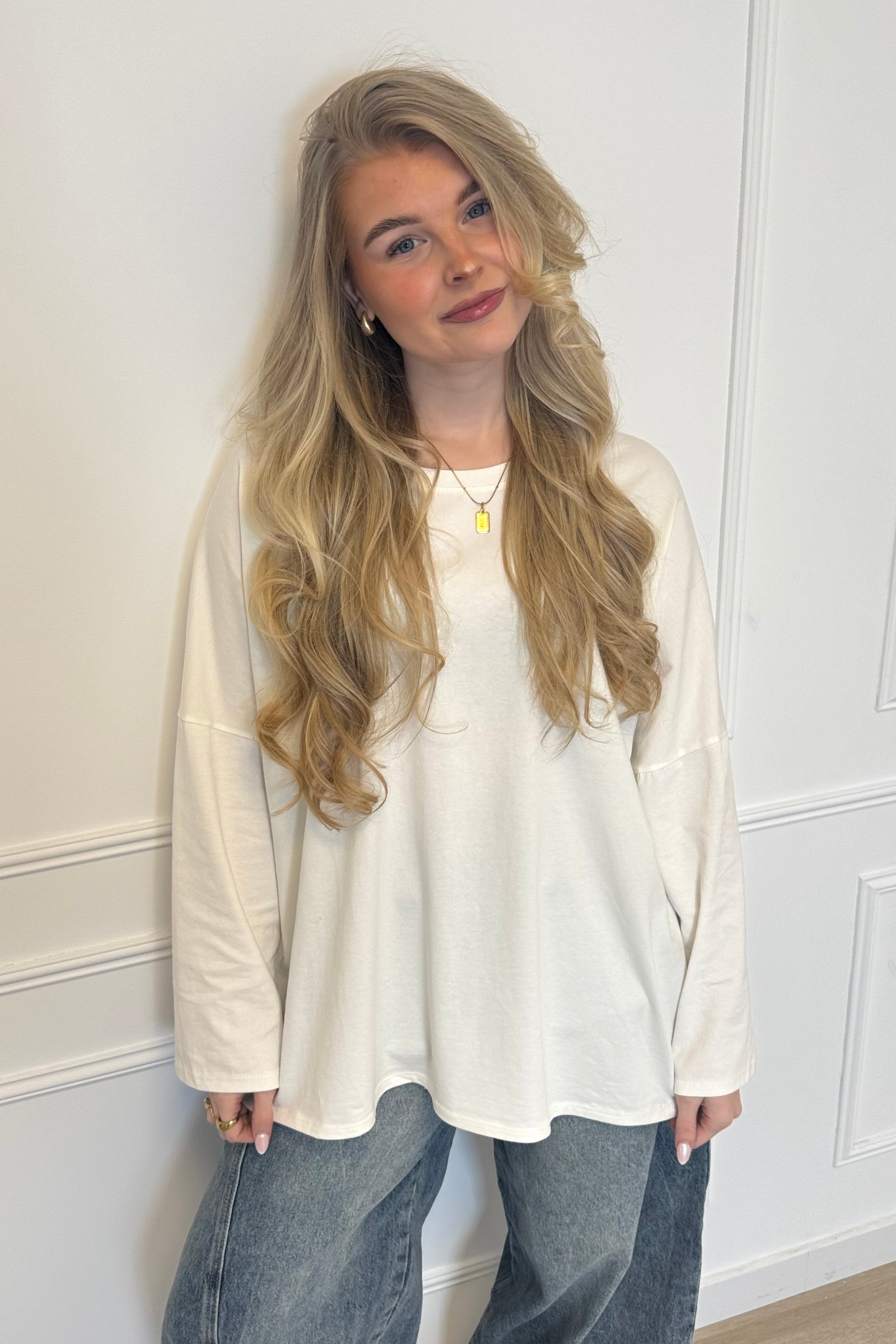 Oversized Basic Longsleeve - Creme