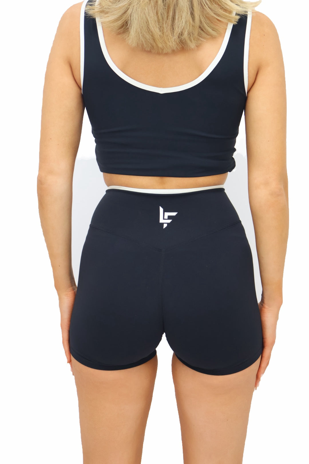 Double line short - Black